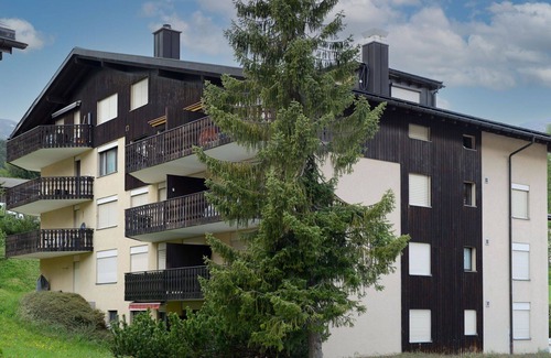 Lenzerheide Apartment | Nice apartment for 5 guests with WIFI, TV, balcony and pets allowed