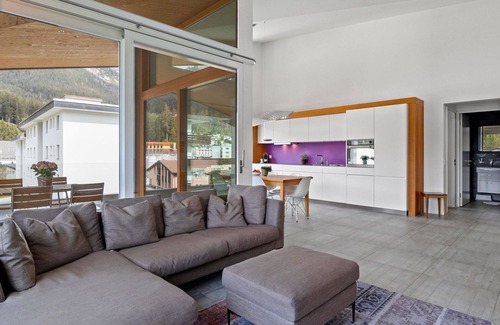 Lenzerheide Apartment | Nice apartment for 6 people with WIFI, TV and balcony