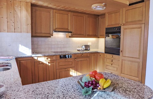 Gadmen Apartment | Nice apartment for 5 people with WIFI, TV, patio, pets allowed and panoramic view