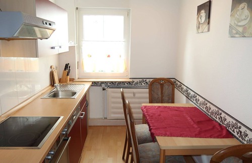 Schiffdorferdamm Apartment | Nice apartment for 4 people with WIFI, TV and pets allowed