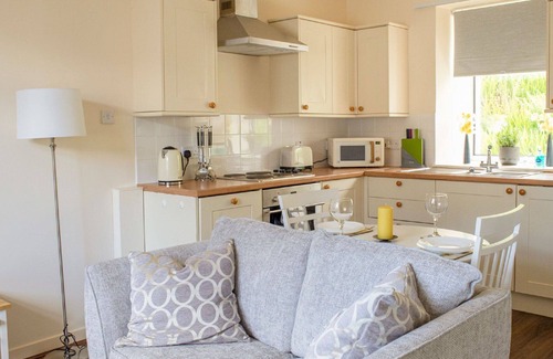Staffin Apartment | Nice apartment for 2 people with WIFI and TV