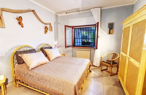 Fonte Blanda Apartment | Nice apartment for 2 people with large garden and swimming pool 1 km from the sea