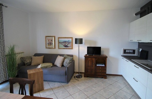 Germignaga Apartment | Nice apartment for 4 people with WIFI and patio