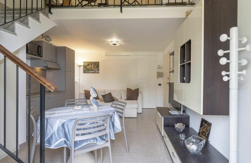 Latte Apartment | Nice apartment for 4 people with pool, WIFI, TV and balcony