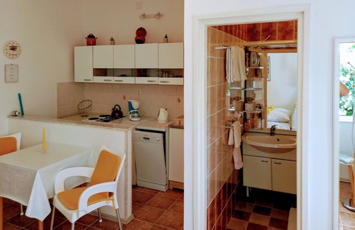 Novi Vinodolski Apartment | Nice apartment in Novi Vinodolski