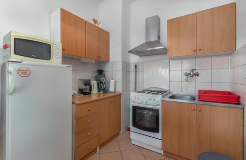 Novi Vinodolski Apartment | Nice apartment in Novi Vinodolski