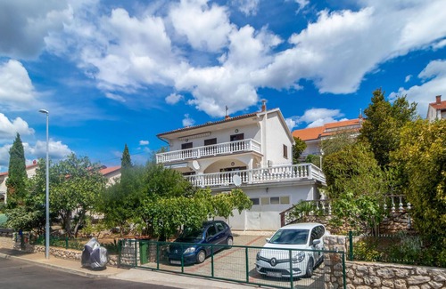 Novi Vinodolski Apartment | Nice apartment in Novi Vinodolski