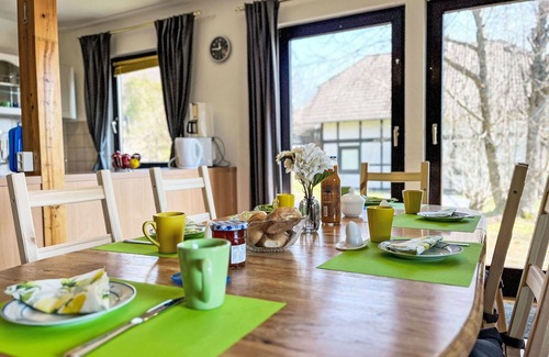 Frankenau House | Nice apartment in villa for 4 people with WIFI, TV and terrace