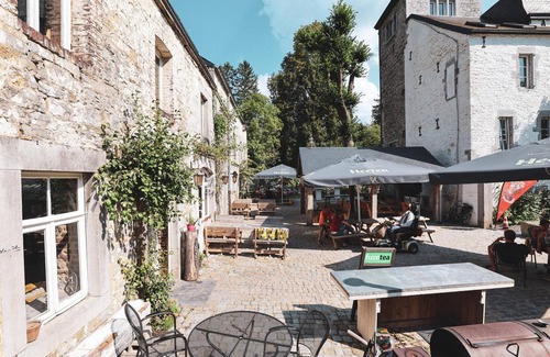 Aywaille Apartment | Nice apartment in a castle with terrace