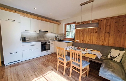 Wildschoenau Villa | Nice apartment in villa for 4 guests with WIFI, TV and balcony