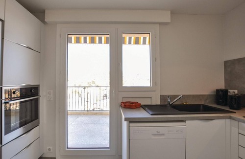 Prado - Republique Apartment | Nice apartment in Cannes with WiFi