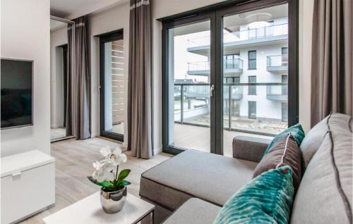 Dziwnow Apartment | Nice Apartment In Dziwnów With Kitchen