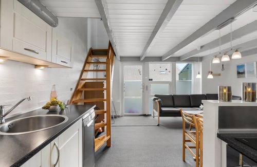 Bork Havn Apartment | Nice apartment in Hemmet with sauna