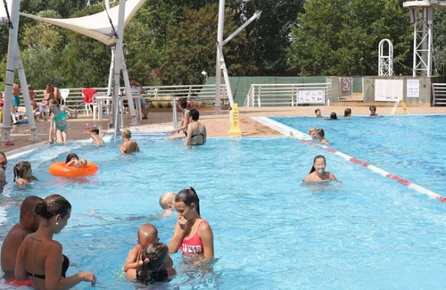 Balatonfured House | Nice apartment in villa for 5 people with pool, A/C, WIFI, terrace and parking