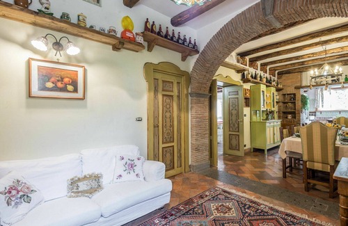 Rocca di Papa Villa | Nice apartment in villa for 13 people with private pool, A/C, WIFI, TV and patio