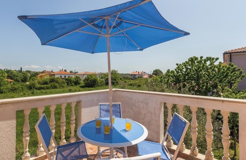 Kastel Apartment | Nice apartment in Kastel with kitchen