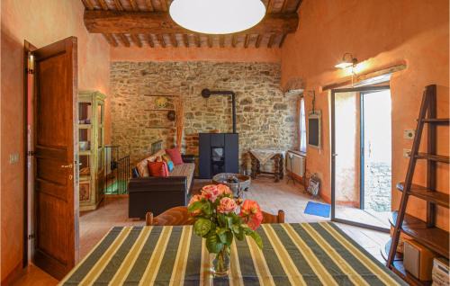 Semproniano Apartment | Nice Apartment In Loc, Scalabrelli