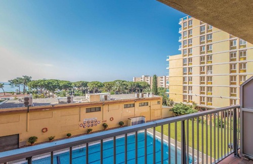 Malgrat de Mar Apartment | Nice Apartment In Malgrat De Mar With 2 Bedrooms, Wifi And Outdoor Swimming Pool