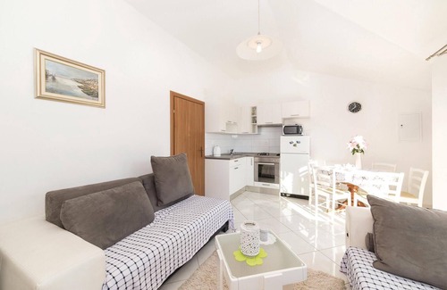 Poljica Apartment | Nice apartment in Poljica