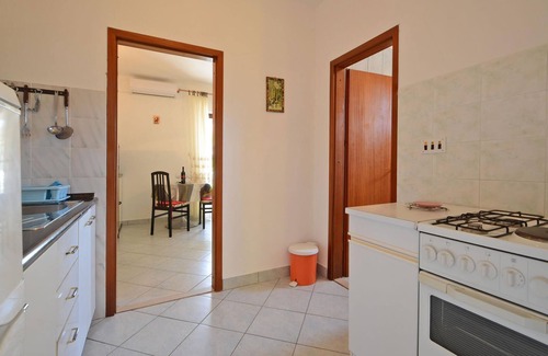 Kneza Apartment | Nice apartment in Racisce with WiFi