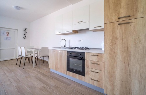 Rakovica Apartment | Nice apartment in Rakovica with WiFi