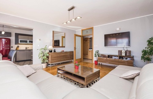 Sarsoni Apartment | Nice apartment in Rijeka with WiFi