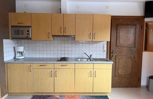 Mittersill Villa | Nice apartment in villa for 2 guests with WIFI, TV, balcony and panoramic view