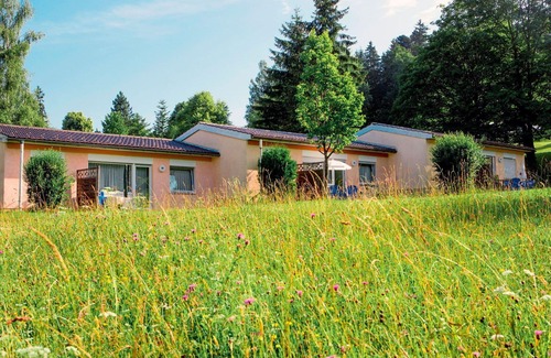 Maierhofen House | Nice apartment in villa for 4 people with pool, TV, terrace and pets allowed