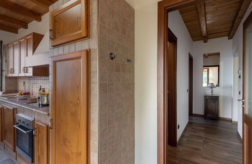 Scansano House | Nice apartment in villa for 4 guests with WIFI, terrace, pets allowed and panoramic view