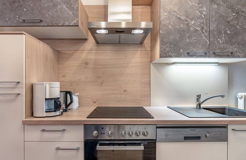 Arriach Villa | Nice apartment in villa for 9 people with WIFI, TV, patio and parking