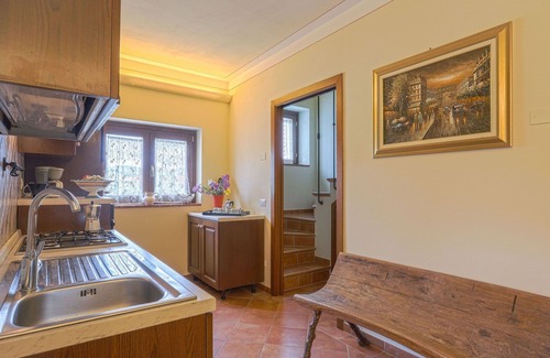 Rietine House | Nice apartment in villa with WIFI, pool, A/C, TV, terrace, pets allowed, panoramic view, parking