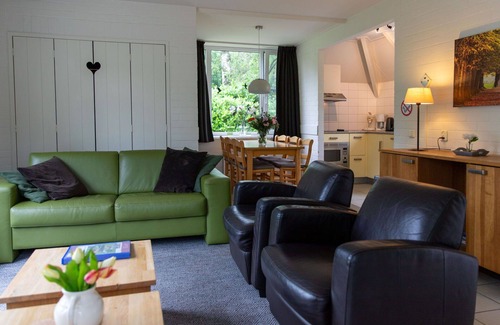 Municipality of Dalfsen House | Nice apartment in villa for 4 guests with pool, WIFI, TV, terrace and parking
