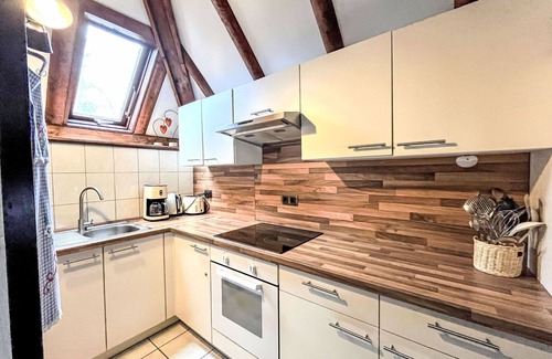 Frielendorf House | Nice apartment in villa for 6 guests with WIFI, TV, terrace, pets allowed and parking
