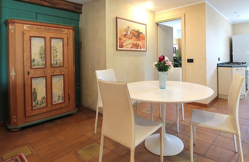 Silea House | Nice apartment in villa for 4 guests with pool, A/C, WIFI, patio and parking