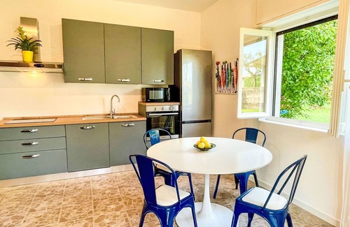 Abbadia Lariana Apartment | Nice apartment for 4 people with WIFI, A/C, TV and patio