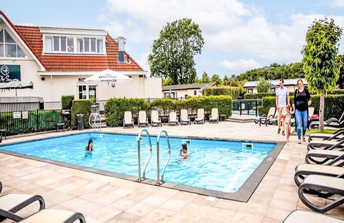 Municipality of Noordwijk House | Nice apartment in villa for 5 people with WIFI, pool, TV and terrace