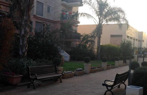 Rehovot Apartment | Nice apartment with a pool