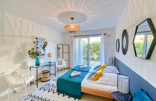 Pointe Croisette Apartment | Nice Apartment With Private Garden, Pool & Parking