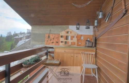 Anzere Apartment | Nice big studio with Wi-Fi. An open kitchen, 4 hotplates, microwave, fridge, oven, toaster, coffee m