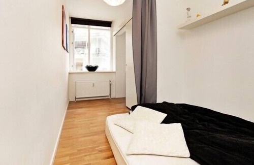 København V Apartment | Nice, central, next to Metro-city-center-ring