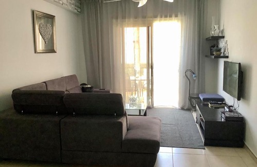 Paphos Apartment | Nice Freshly Renovated Sea-View Apartment