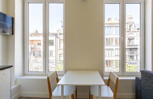 South Antwerp Apartment | Nice furnished appartement AAA- location
