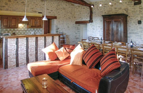 Saint-Meard-de-Gurcon House | Nice home in Saint-Méard-de-Gurçon