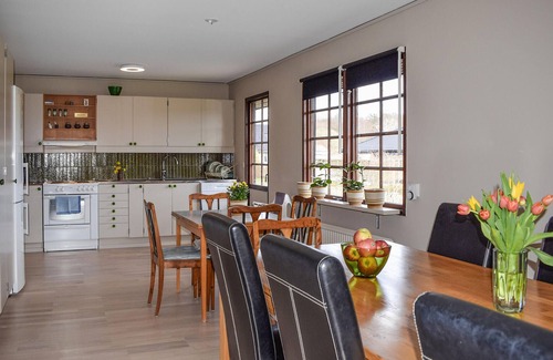 Asarum House | Nice home in Asarum with sauna