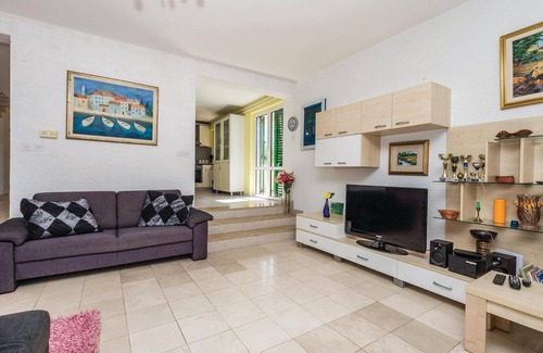 Barbat na Rabu House | Nice home in Barbat with house sea view