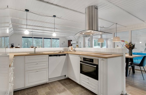 Blavand Strand House | Nice home in Blåvand with sauna