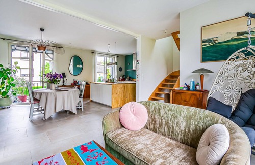 Bourg-la-Reine House | Nice home in Bourg-la-Reine with WiFi