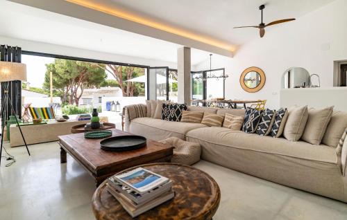 Calahonda House | Nice Home In Calahonda
