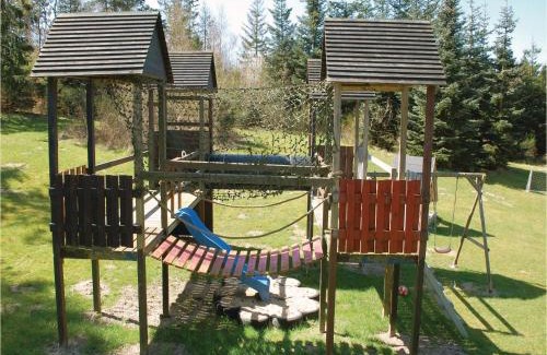 Handrup Strand House | Nice Home In Ebeltoft With Kitchen