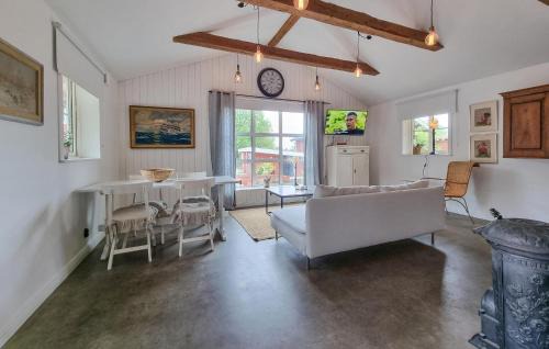 Hokerum House | Nice Home In Hökerum With Wifi
